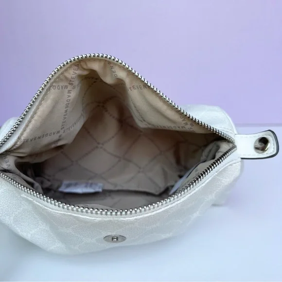 Steve Madden Bparker White Logo Handbag Purse, pouch, ID holder NWT - Picture 10 of 12